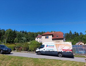 Zateplení stropu rodinného domu a zhotovení revizní lávky